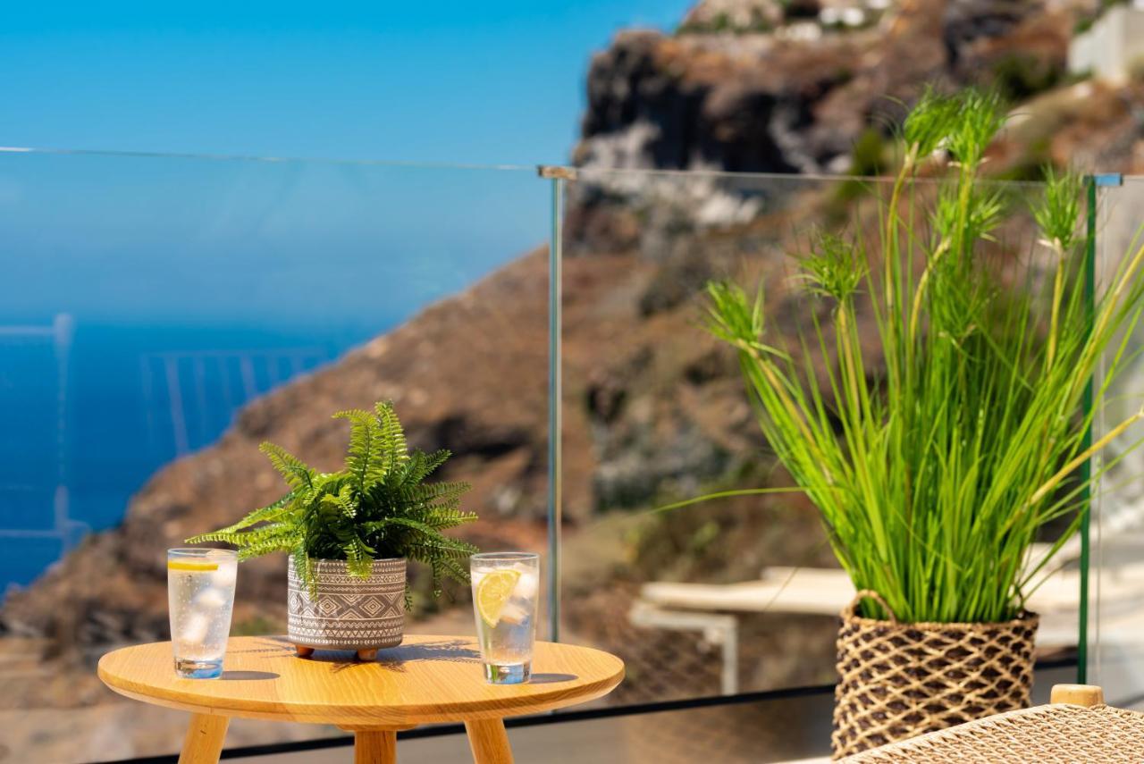Daydream Luxury Suites Fira  Exterior foto